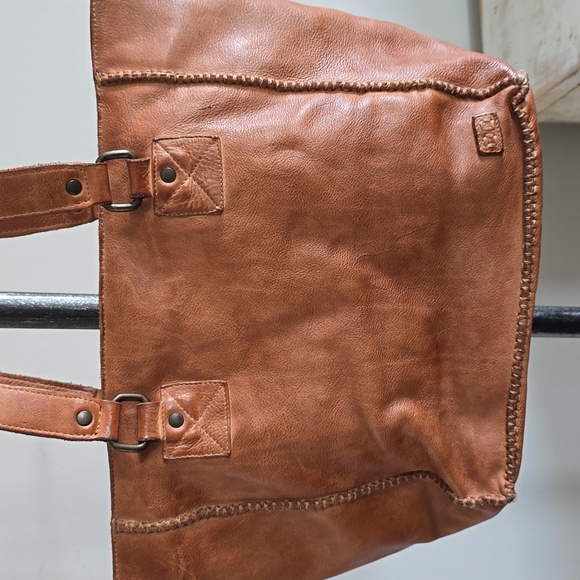 Bed Stu Celindra Tote - Picture 7 of 16